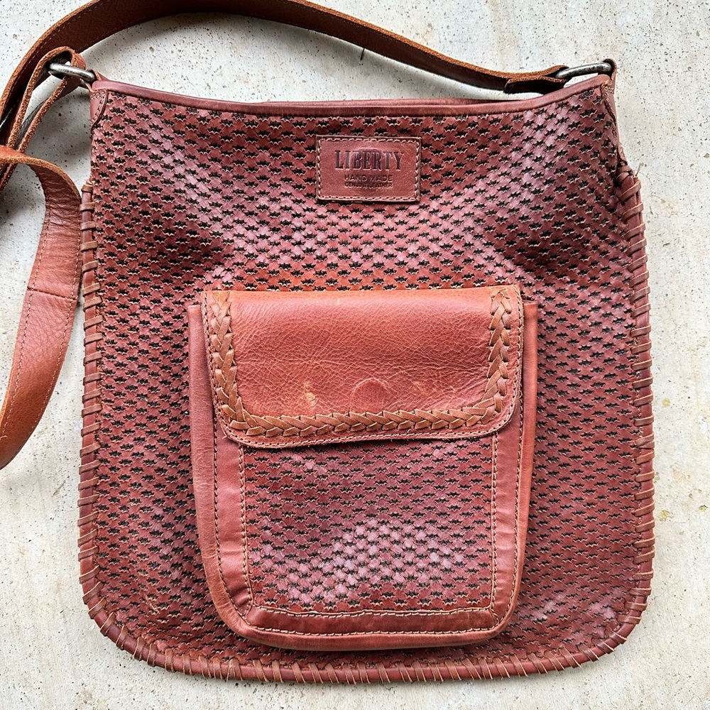 EUC Liberty leather cross-body purse